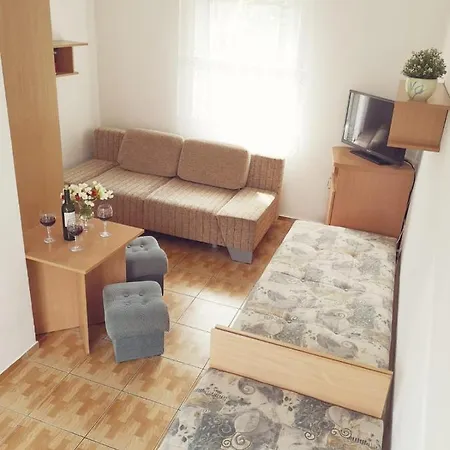 Podkowa Grzybowo (West Pomeranian)